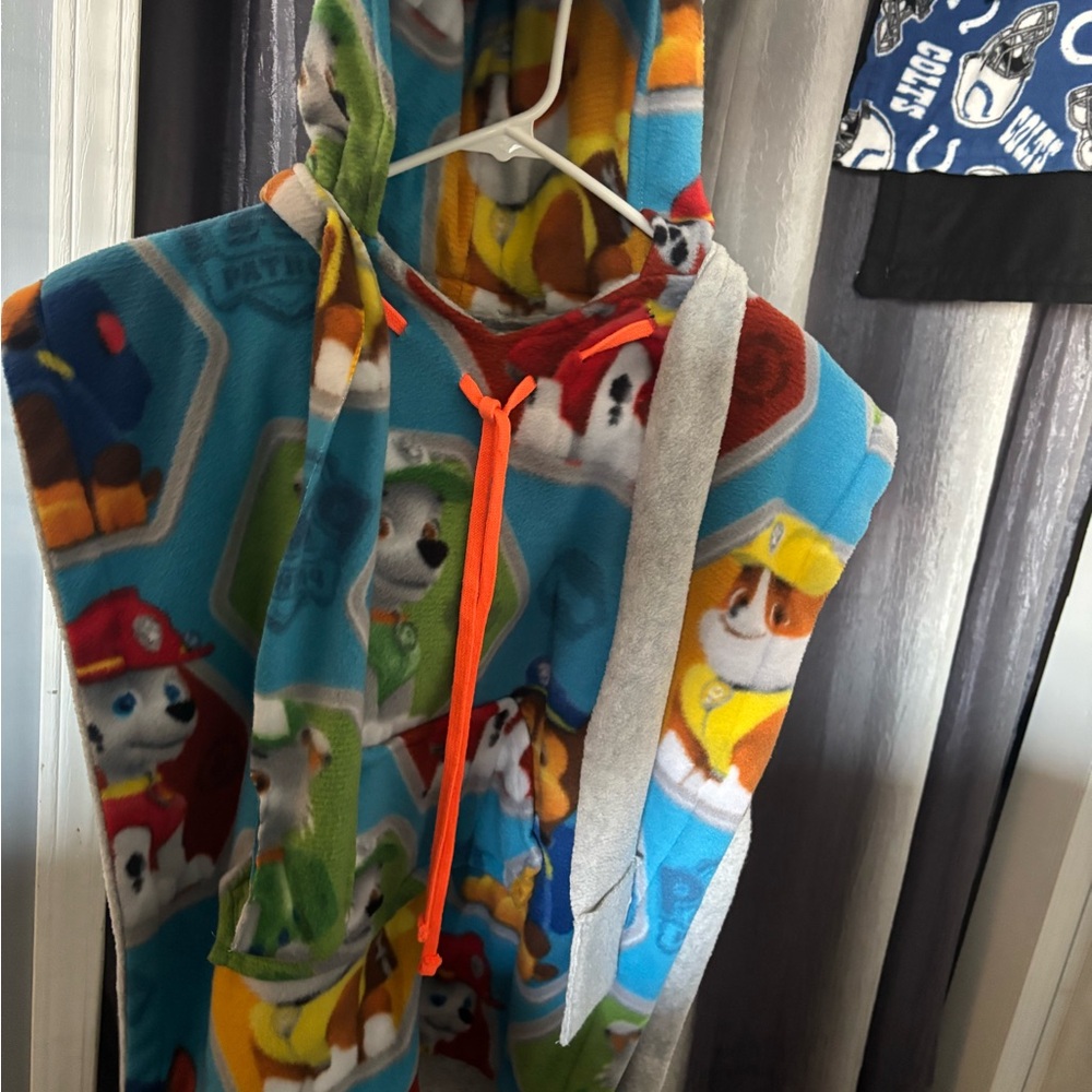 Paw Patrol Kids' Hooded Poncho